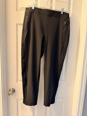 Chico's Black zenergy Ankle Pants